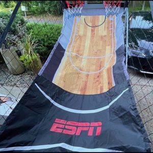 Great condition, comes with 4 basketballs and has an electronic score board